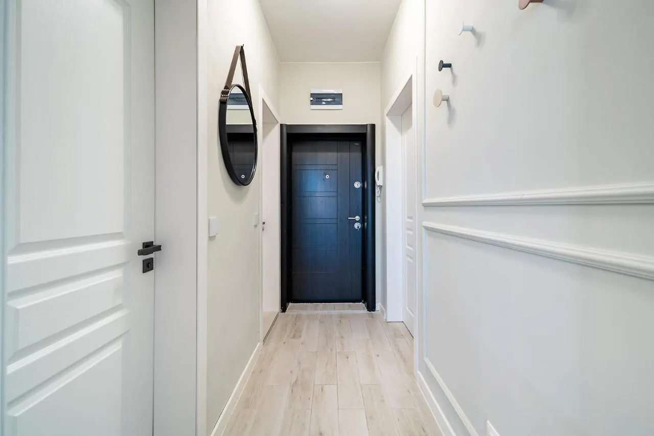 Smart Central Apartment Varna